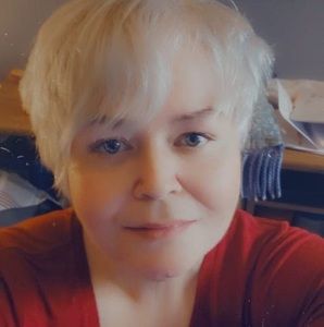 Meet your Posher, Kathy